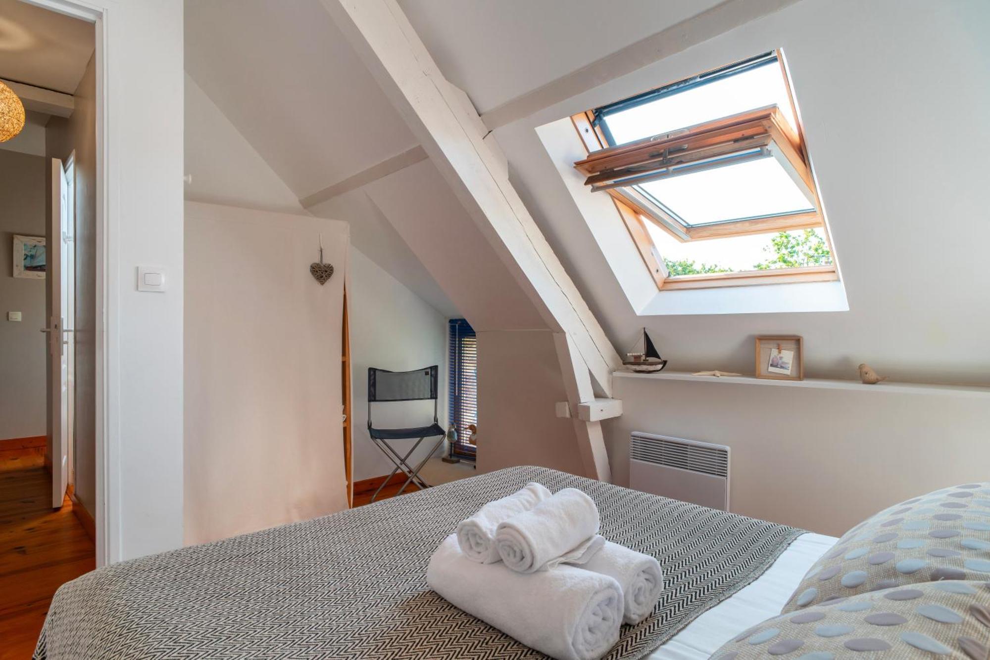 La Libellule - Charmante Maison Avec Jardin A Séné Exteriör bild